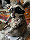 Sett holiday window display animals